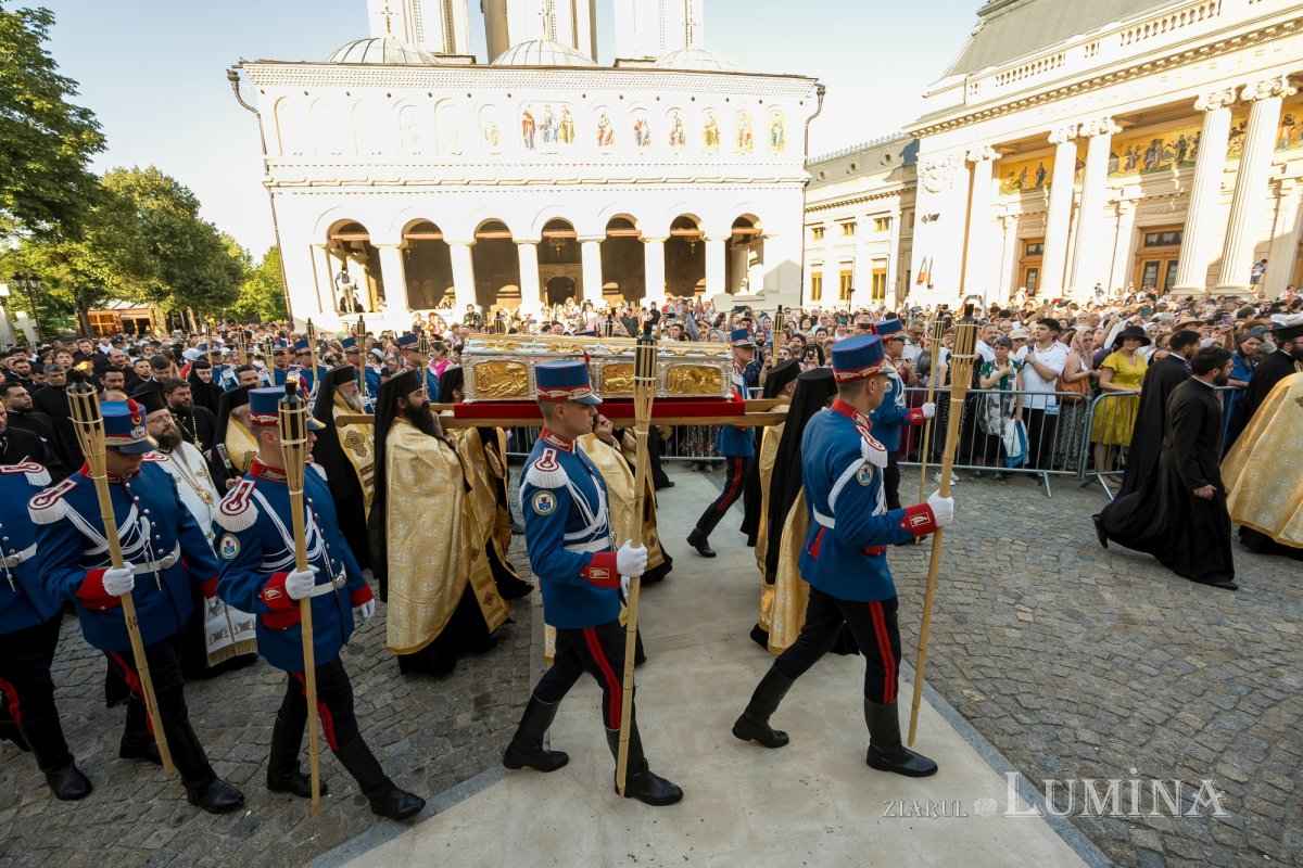 Sfântul Cuvios Dimitrie cel Nou i-a primit pe pelerini în cetatea sa 302922