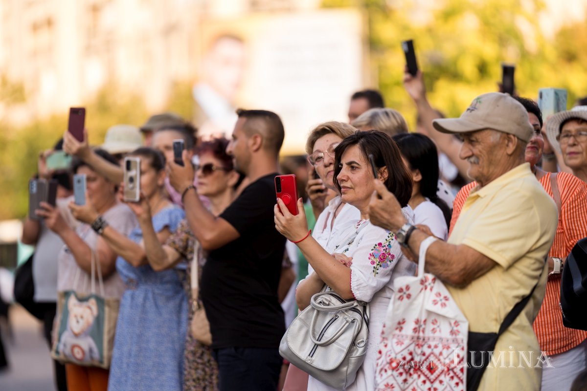 Sfântul Cuvios Dimitrie cel Nou i-a primit pe pelerini în cetatea sa 302947