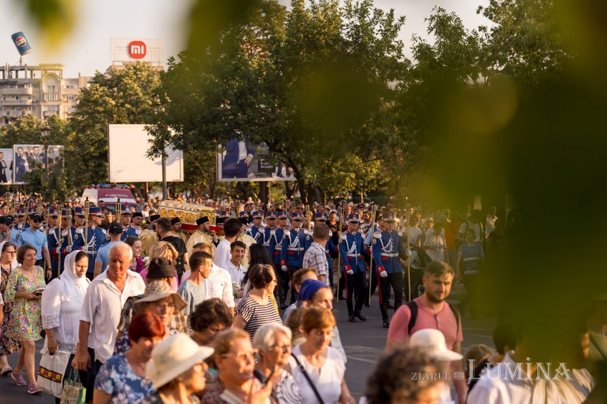 Sfântul Cuvios Dimitrie cel Nou i-a primit pe pelerini în cetatea sa 302970