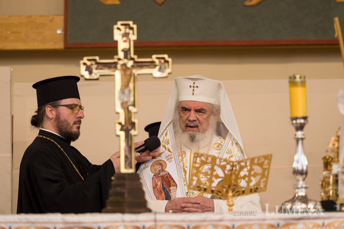 Sfântul Cuvios Dimitrie cel Nou i-a primit pe pelerini în cetatea sa 302993