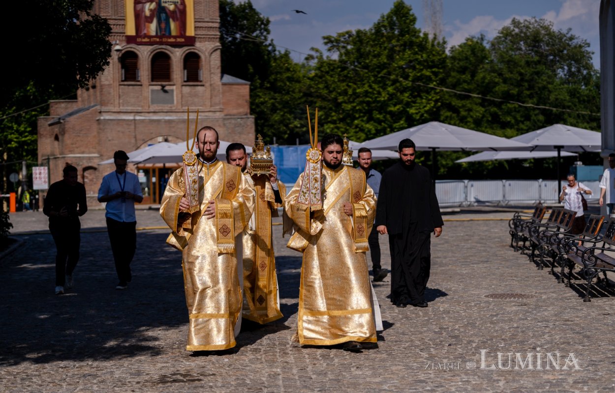 Rugăciune de seară la Catedrala Patriarhală 303202