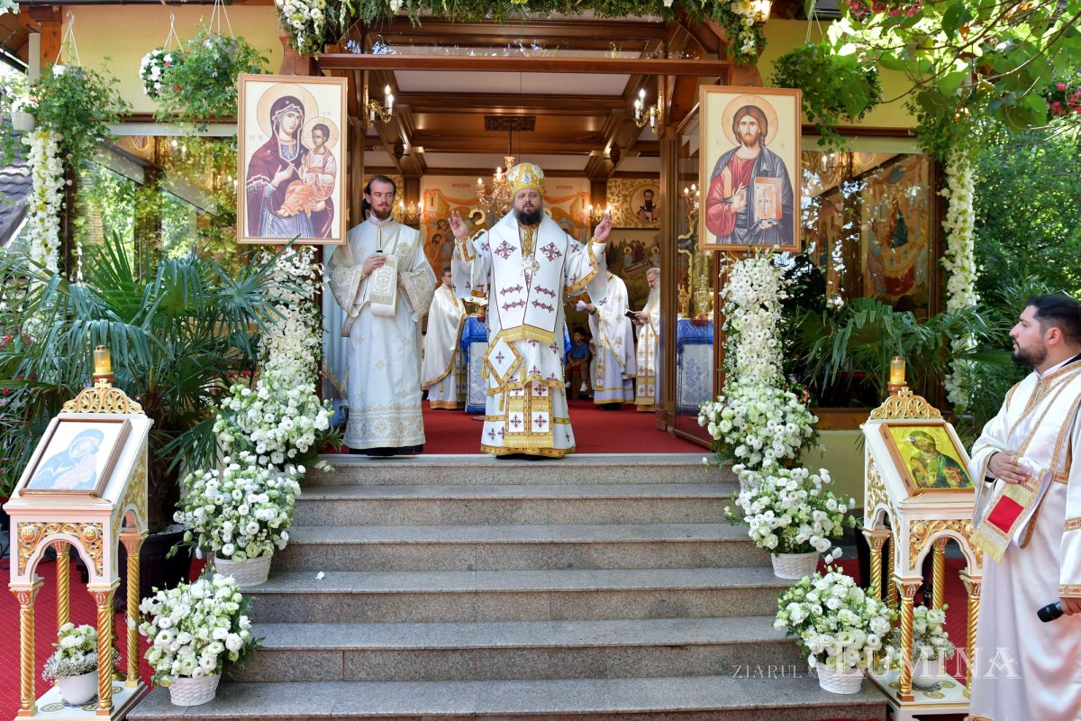 „Mântuitorul ne cheamă la un mod de viață superior” 303269