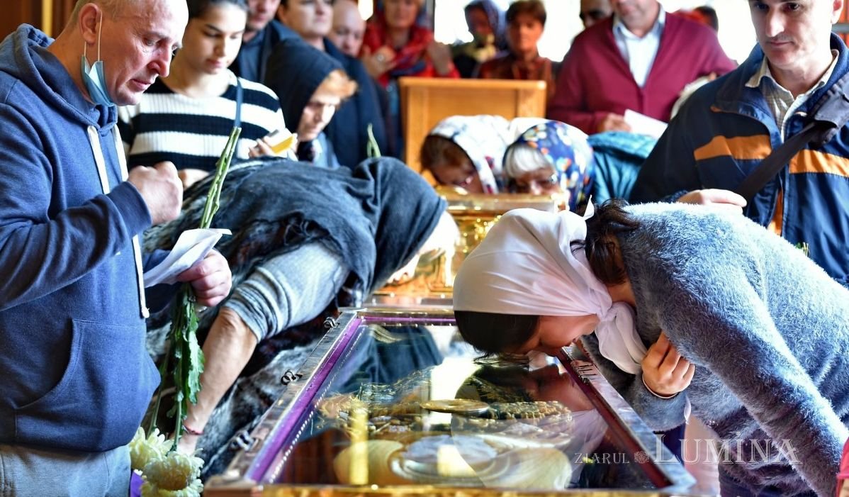 „Minunat este Dumnezeu întru sfinţii Săi” 303186