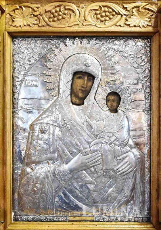 Sclipirile Luminii: Mănăstirea Dimitrie Cantemir, Vaslui 303646