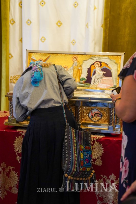 Aducerea moaștelor Sfântului Cuvios Ioan de la Rila la Mănăstirea Pantocrator 303711