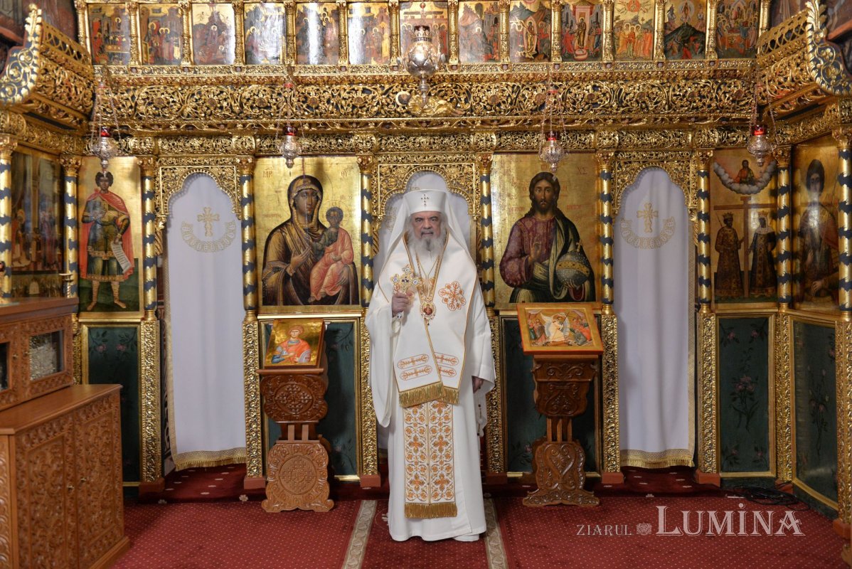 „Valoarea persoanei umane este mai presus de orice rang și orice stare a vieții” 303769