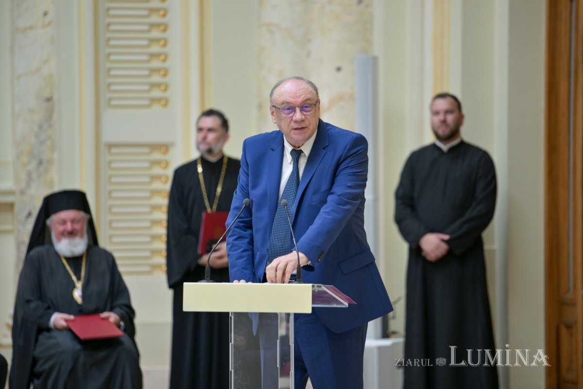 Mesaje transmise la aniversarea zilei de naștere a Patriarhului României 303910