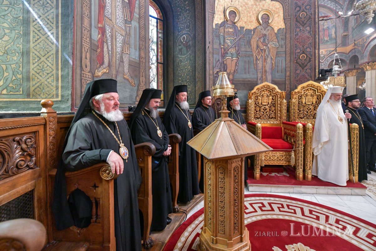 Rugăciune și mulțumire la aniversarea Patriarhului României  303843