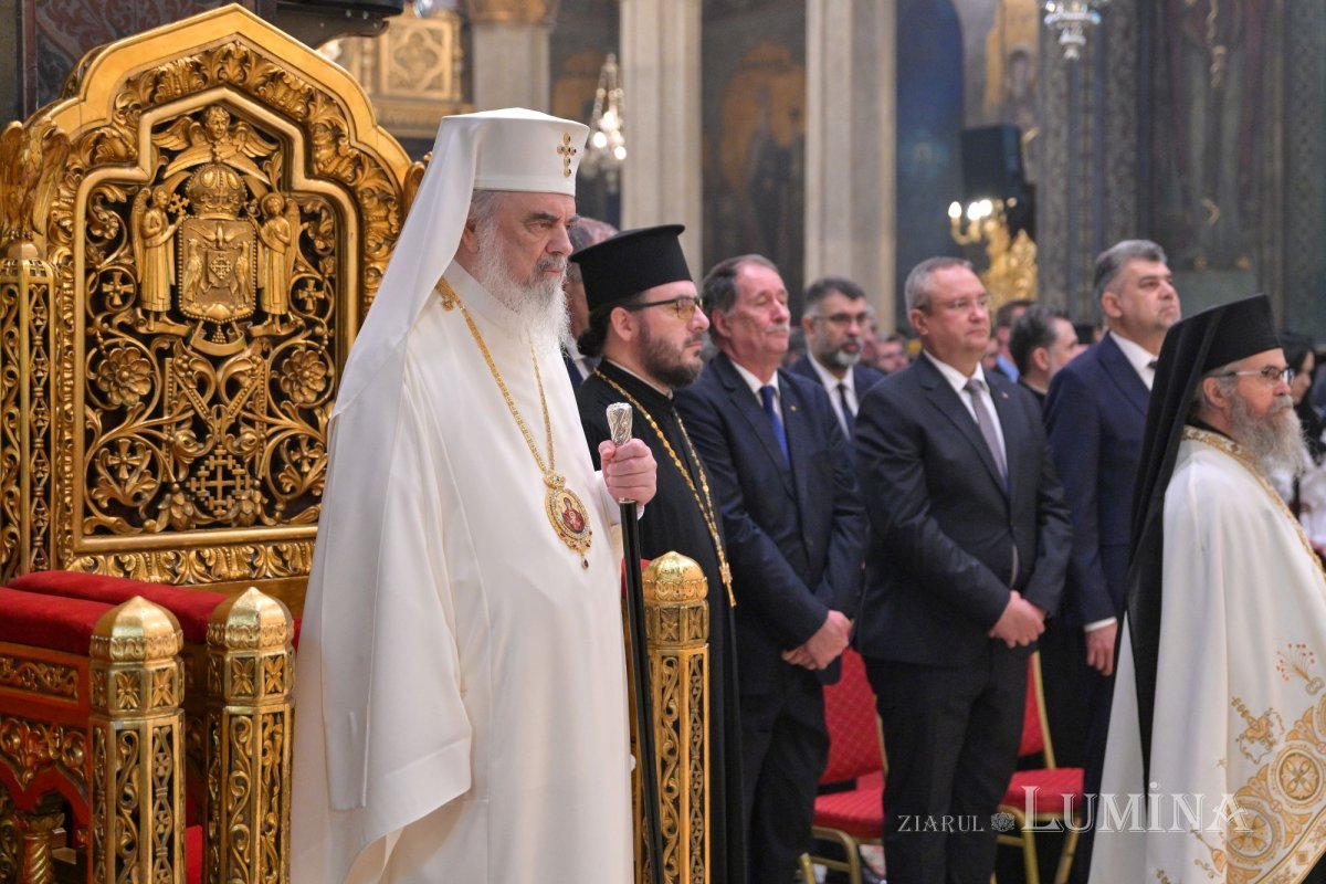 Rugăciune și mulțumire la aniversarea Patriarhului României  303845
