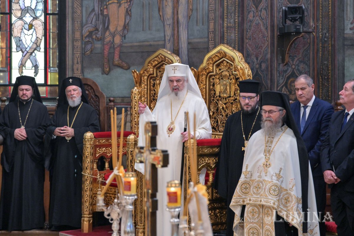 Rugăciune și mulțumire la aniversarea Patriarhului României  303857