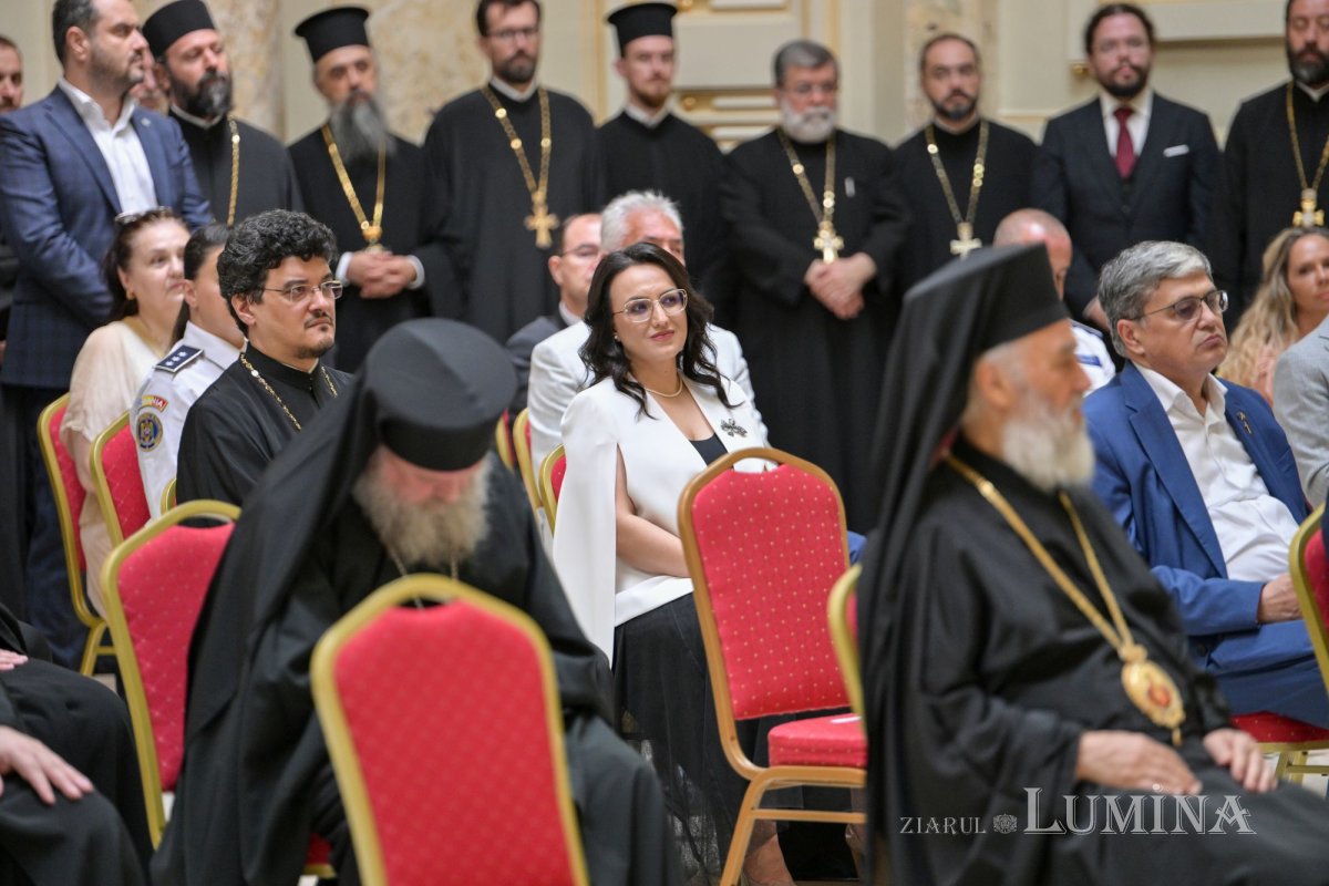 Rugăciune și mulțumire la aniversarea Patriarhului României  303883