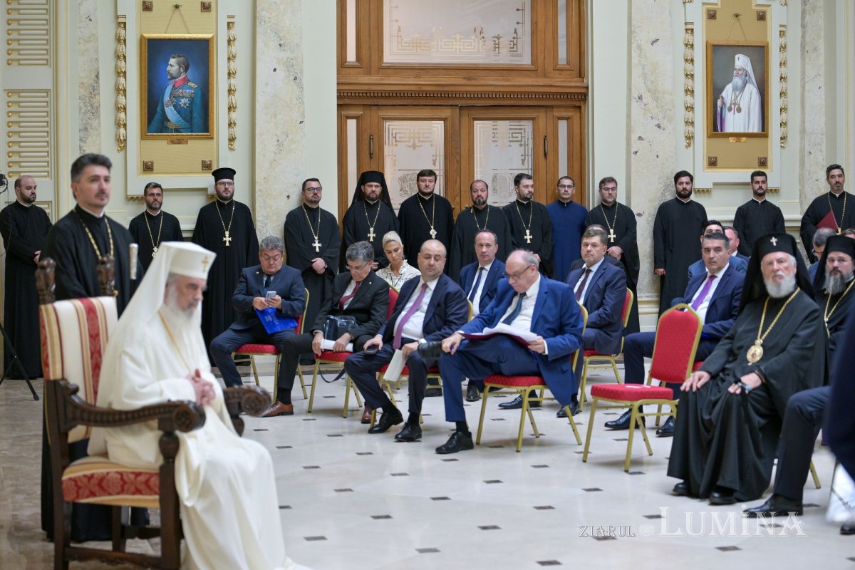 Rugăciune și mulțumire la aniversarea Patriarhului României  303889