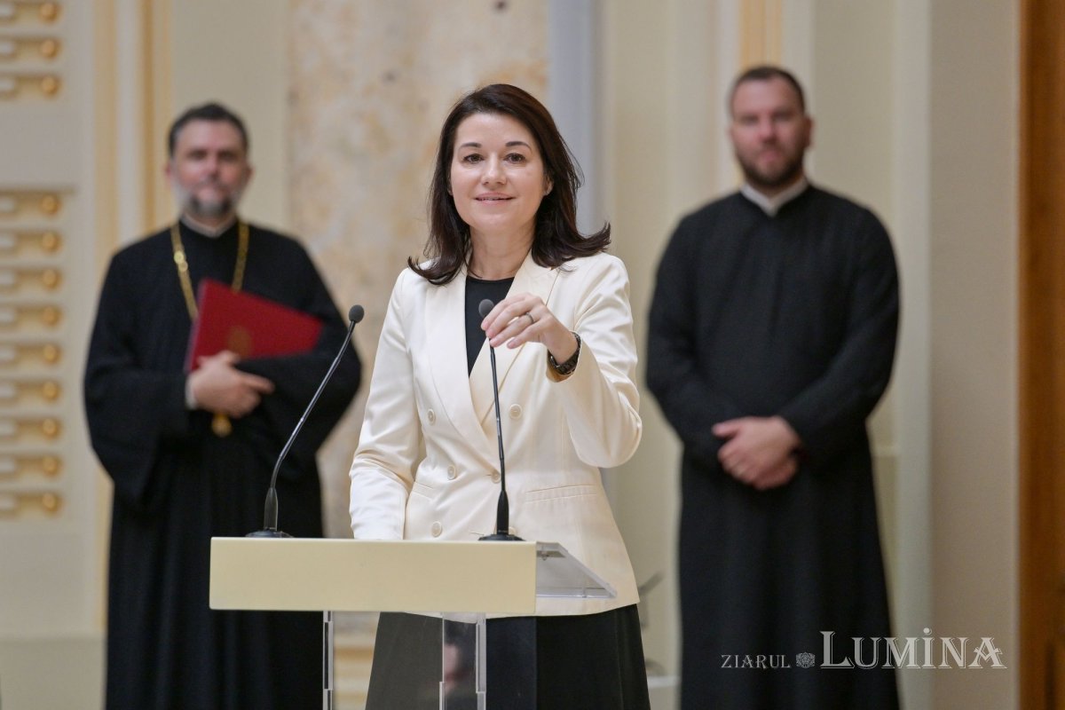 Rugăciune și mulțumire la aniversarea Patriarhului României  303895