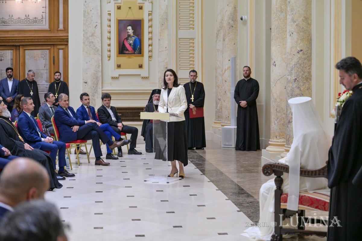 Rugăciune și mulțumire la aniversarea Patriarhului României  303897