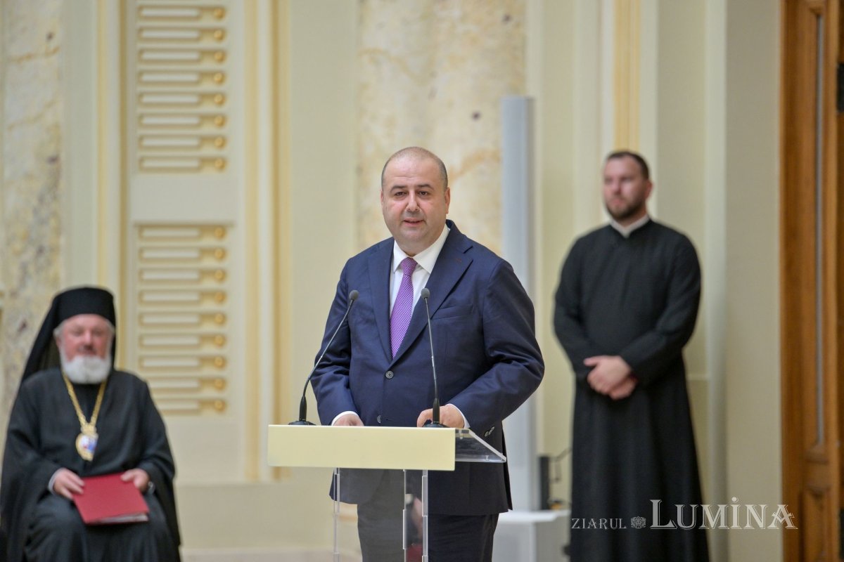 Rugăciune și mulțumire la aniversarea Patriarhului României  303898