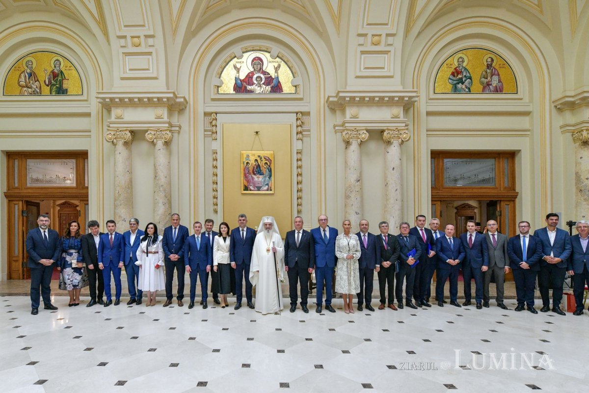 Rugăciune și mulțumire la aniversarea Patriarhului României  303904