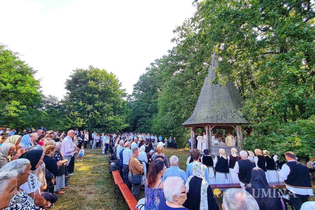 Hramul Mănăstirii „Sfânta Maria Magdalena” din Oarța de Sus 304026