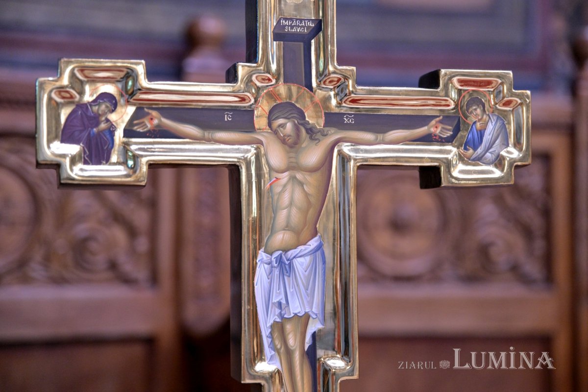 Patriarhii Iustin şi Teoctist au fost pomeniți la Catedrala Patriarhală 304315