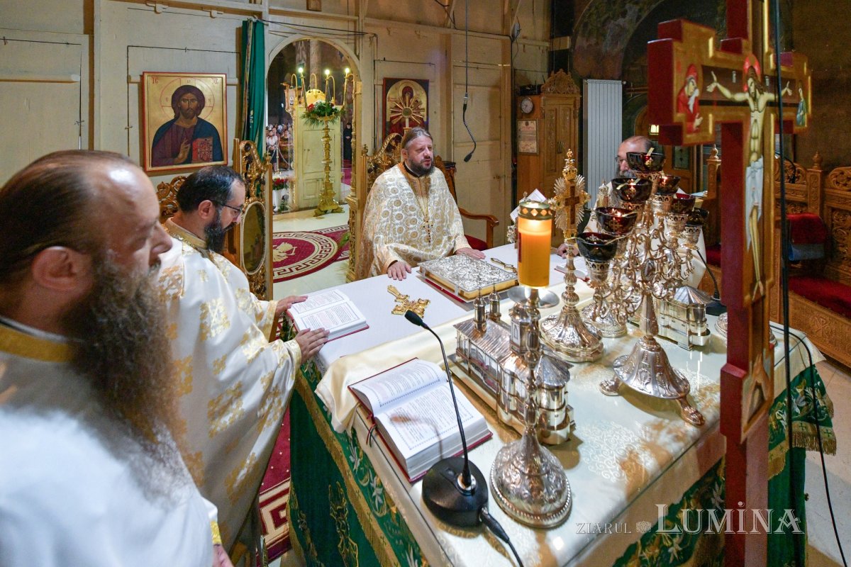 Binecuvântare pentru obștea unei mănăstiri misionare din Ilfov 304833