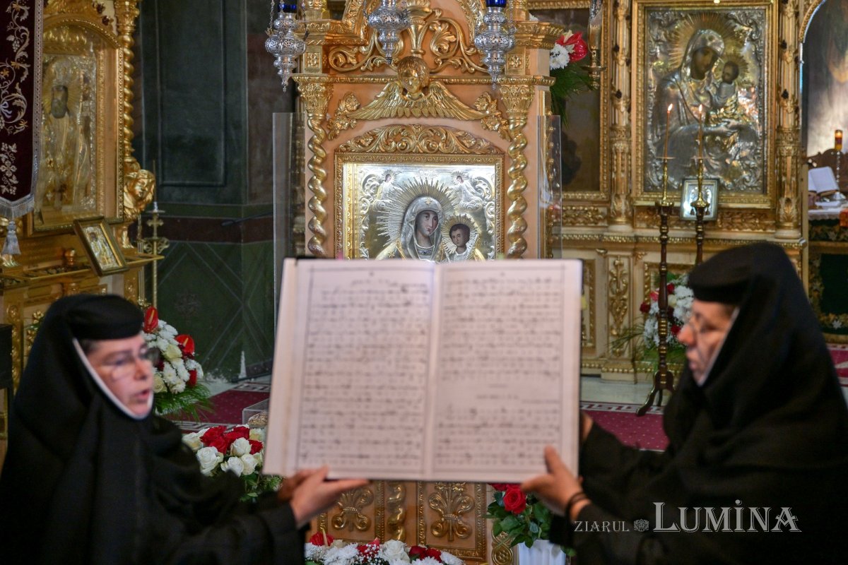 Binecuvântare pentru obștea unei mănăstiri misionare din Ilfov 304846