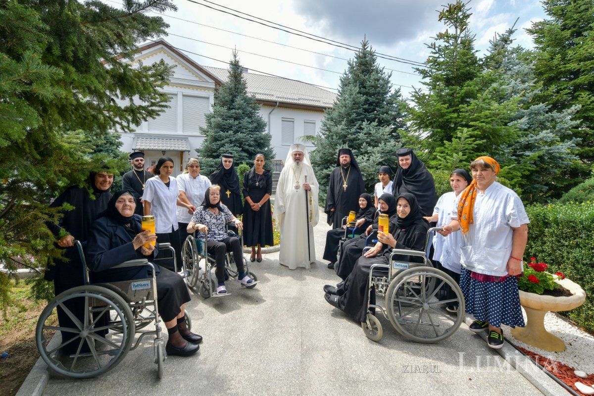 Binecuvântare pentru obștea unei mănăstiri misionare din Ilfov 304866