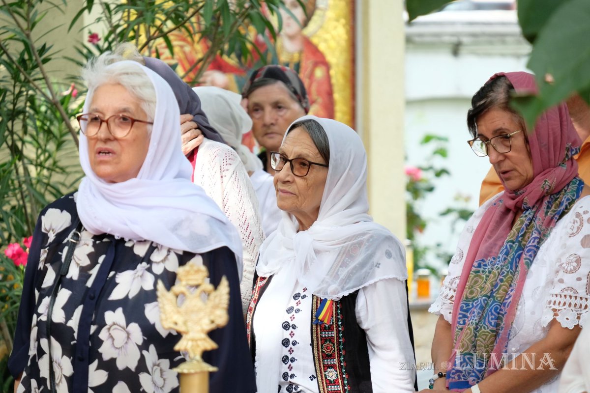 Sfântul Ioan Iacob de la Neamț, prăznuit la Paraclisul Catedralei Naționale 304950