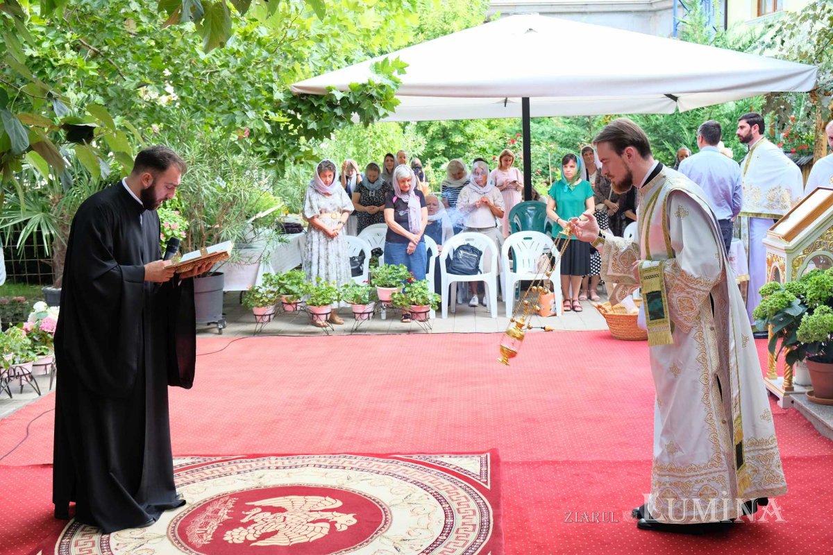 Sfântul Ioan Iacob de la Neamț, prăznuit la Paraclisul Catedralei Naționale 304958