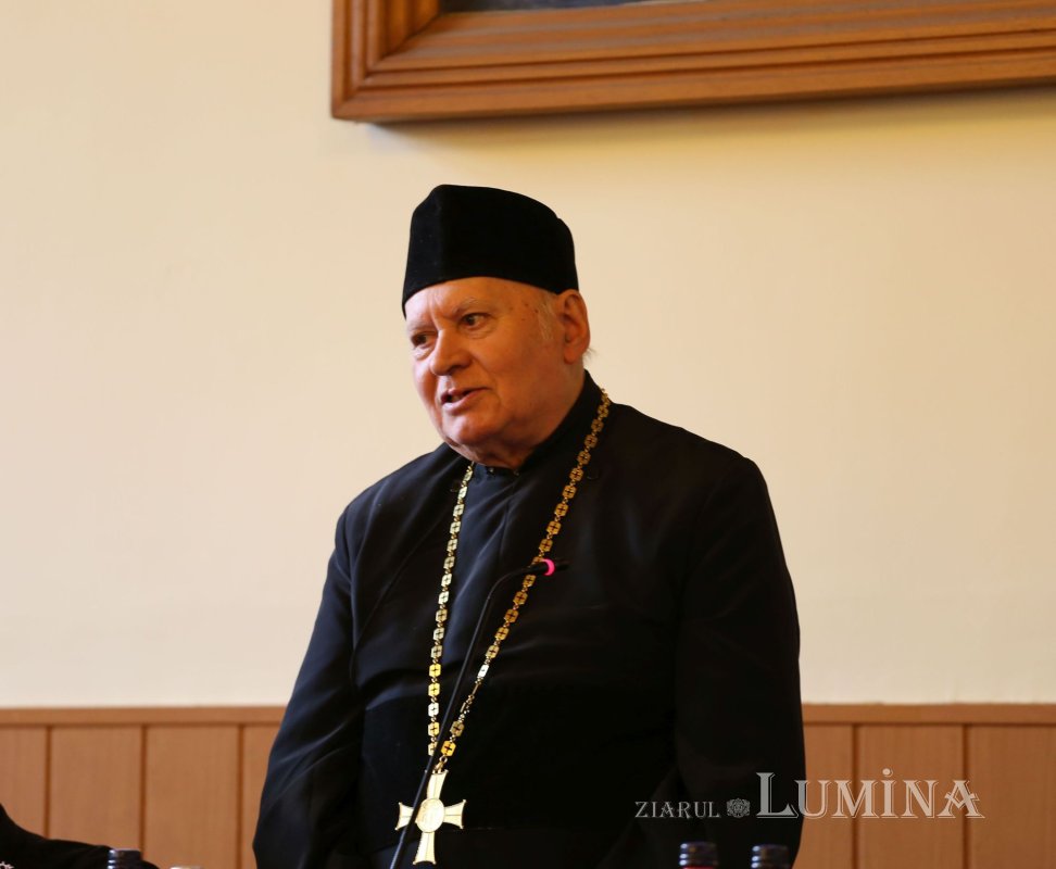 Părintele profesor Dumitru Abrudan a trecut în veșnicie 305462