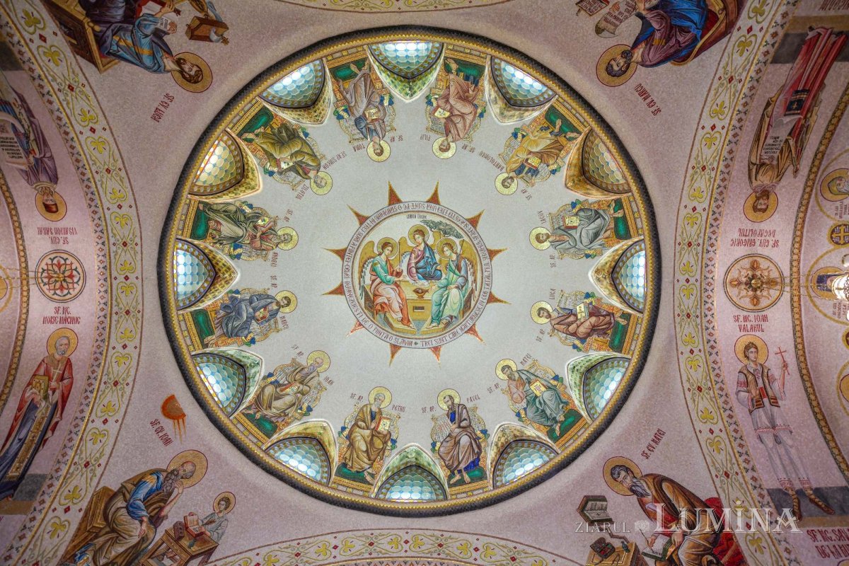 Sclipirile Luminii 305420