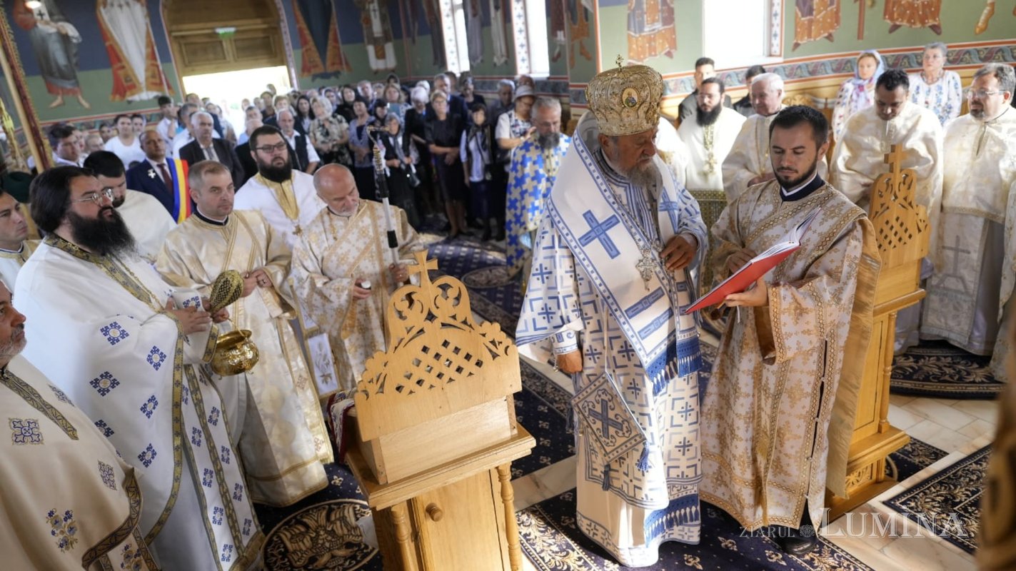 Sfințiri în comunitățile din Buzăiel și Vama Buzăului, județul Brașov 305743