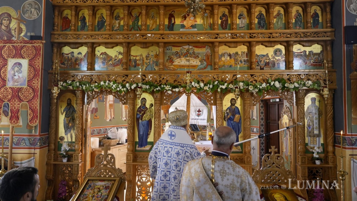 Sfințiri în comunitățile din Buzăiel și Vama Buzăului, județul Brașov 305744