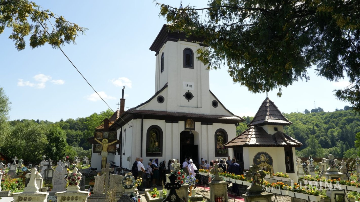 Sfințiri în comunitățile din Buzăiel și Vama Buzăului, județul Brașov 305752