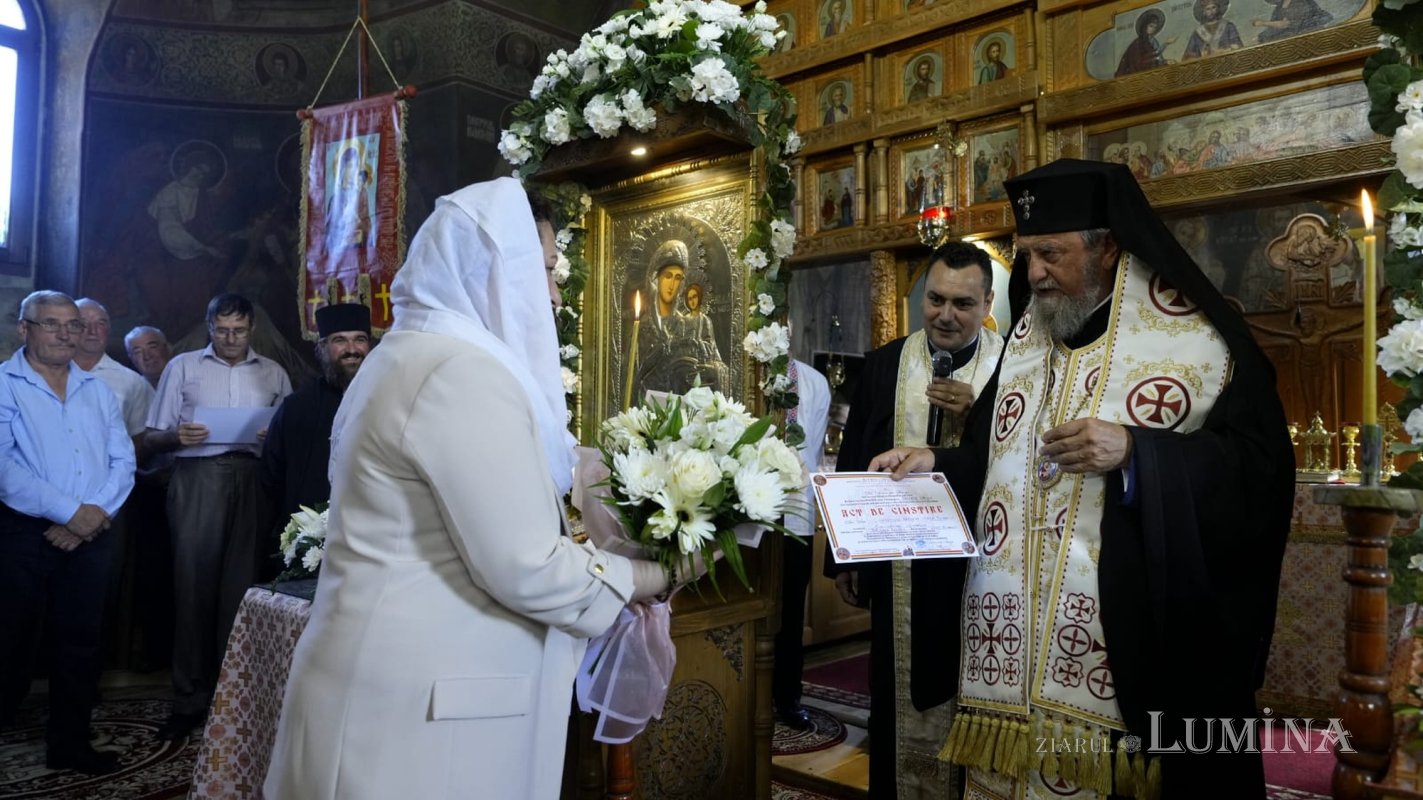 Sfințiri în comunitățile din Buzăiel și Vama Buzăului, județul Brașov 305754