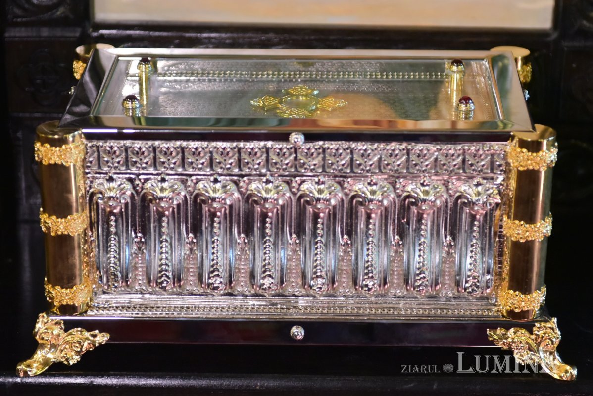 Binecuvântarea Sfântului Apostol Bartolomeu la o parohie bucureșteană 305879