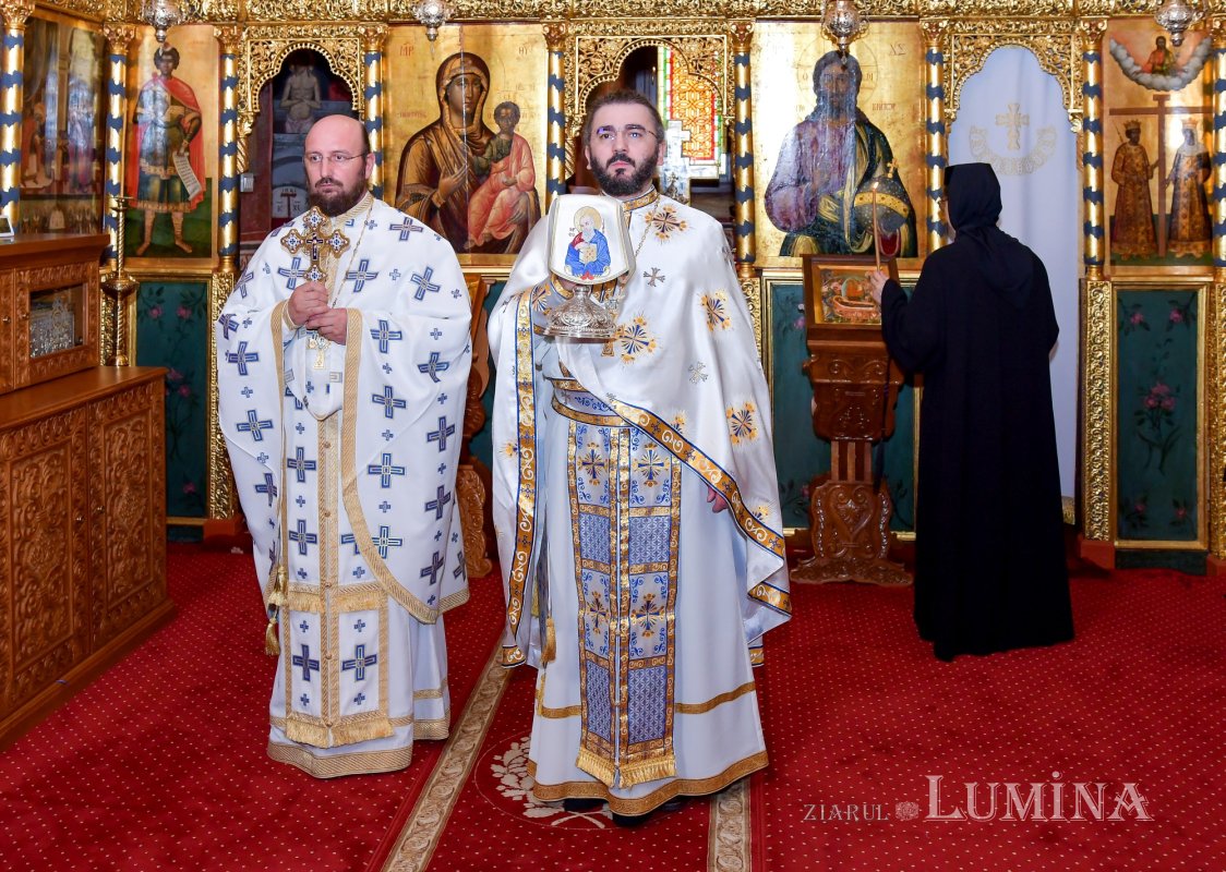 Adormirea Maicii Domnului, părtășia ei la taina vieții veșnice 305993