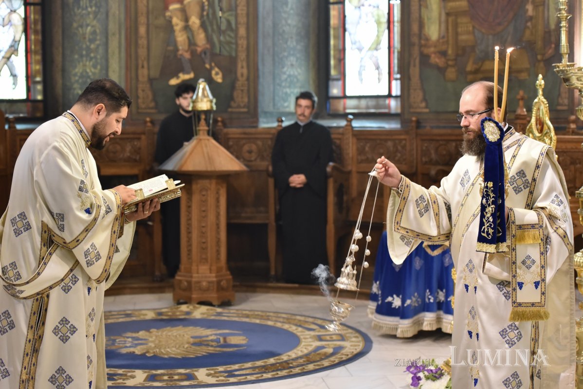 Preacinstirea Maicii Domnului la Catedrala Patriarhală 305970