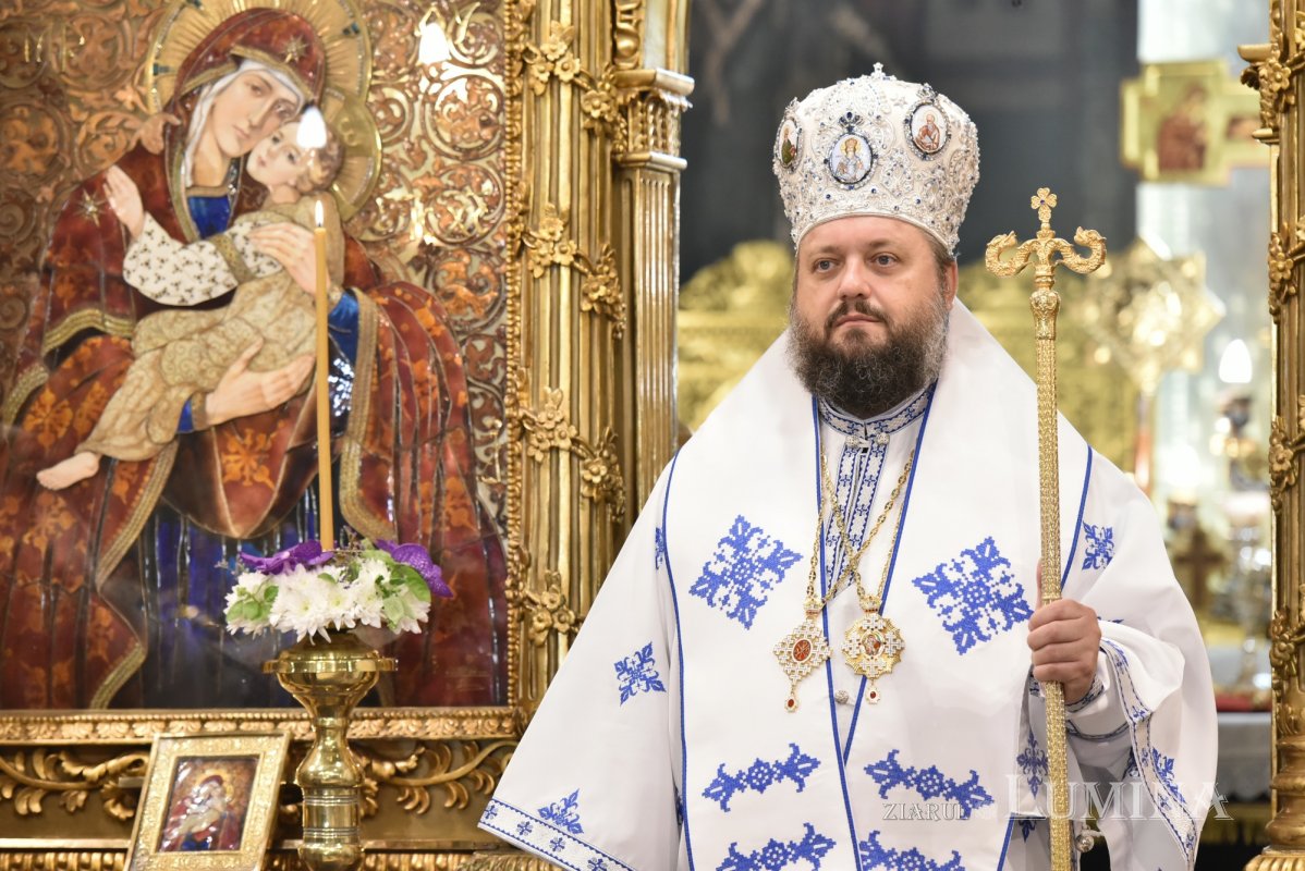 Preacinstirea Maicii Domnului la Catedrala Patriarhală 305974