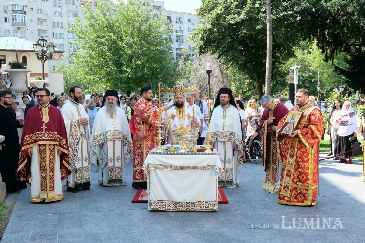 Noi realizări la Biserica Domnița Bălașa din București 306129