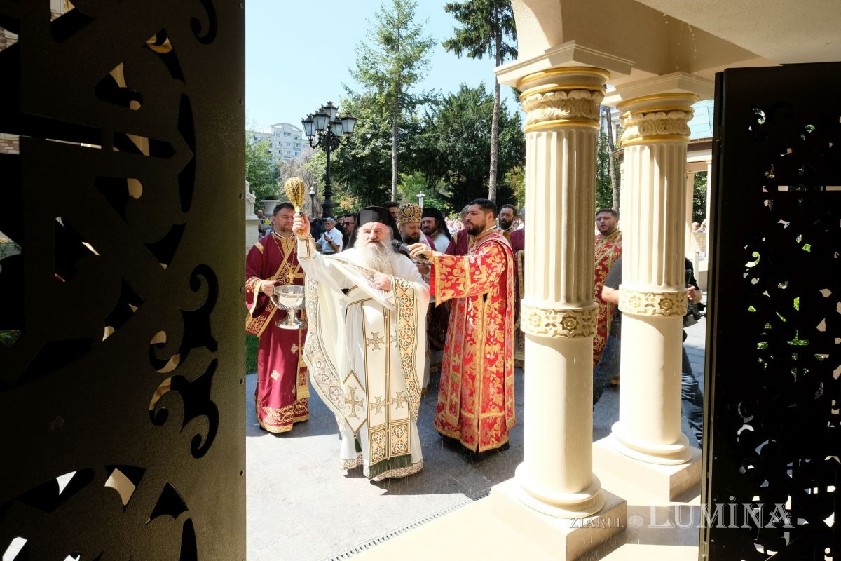 Noi realizări la Biserica Domnița Bălașa din București 306136