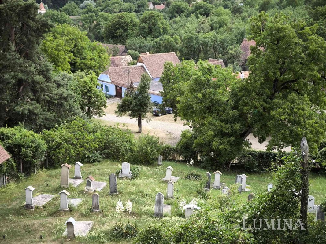 Călătorie în „țara sașilor” 306315