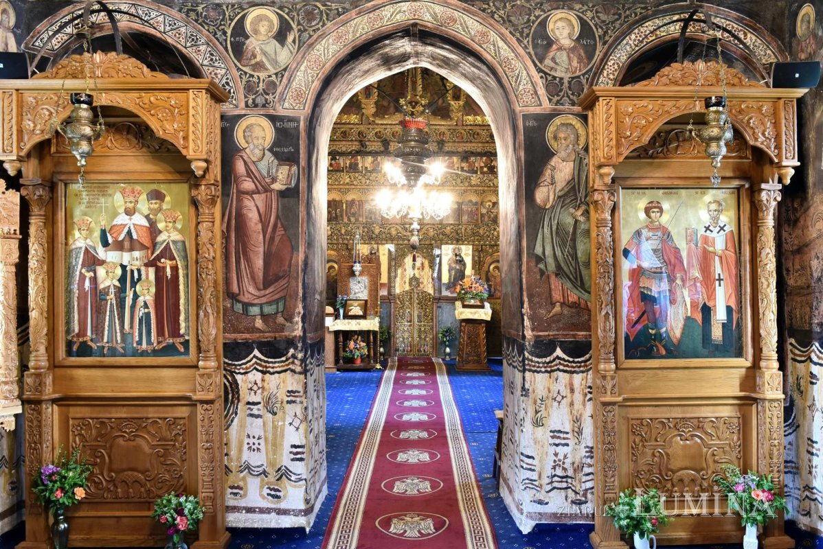 Sclipirile Luminii: Biserica Palatului Mogoşoaia 306626