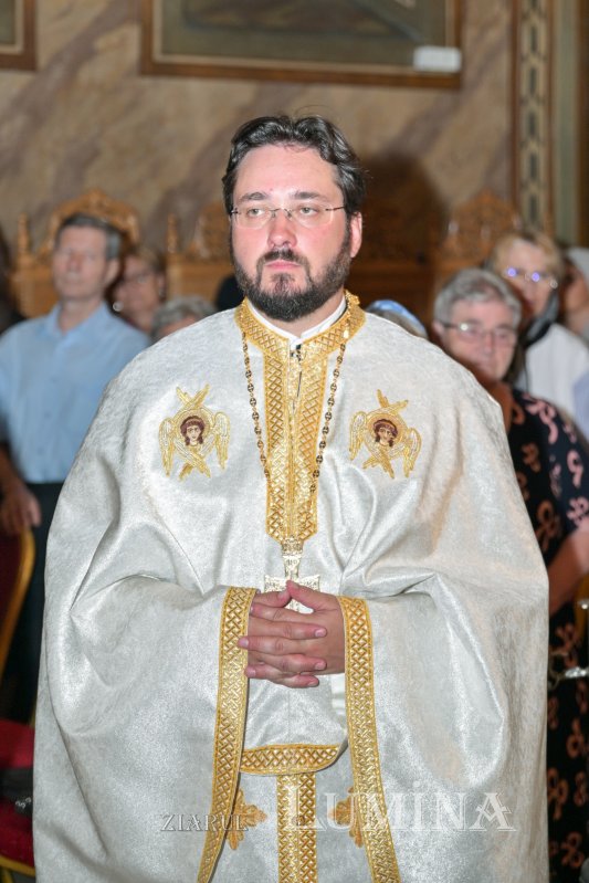 Binecuvântare arhierească pentru credincioşii Parohiei Zlătari din Capitală 306729
