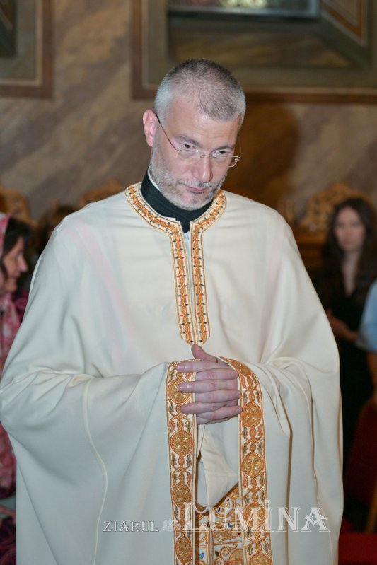 Binecuvântare arhierească pentru credincioşii Parohiei Zlătari din Capitală 306730