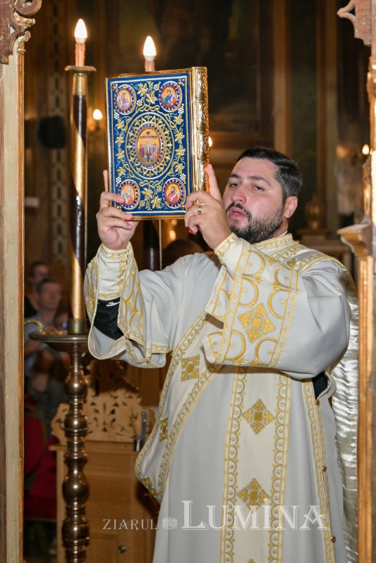 Binecuvântare arhierească pentru credincioşii Parohiei Zlătari din Capitală 306737
