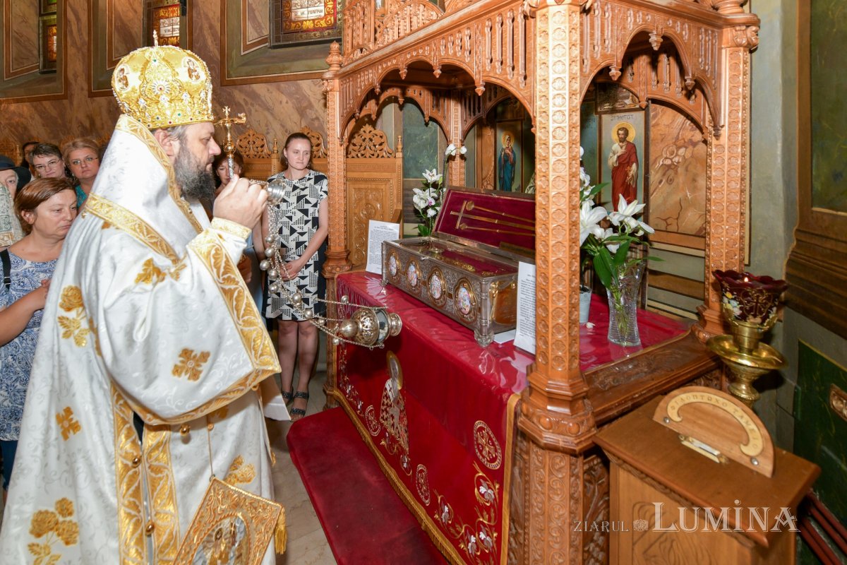Binecuvântare arhierească pentru credincioşii Parohiei Zlătari din Capitală 306758