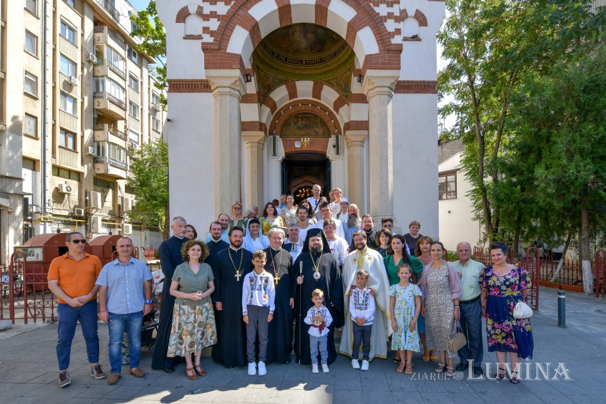 Binecuvântare arhierească pentru credincioşii Parohiei Zlătari din Capitală 306768