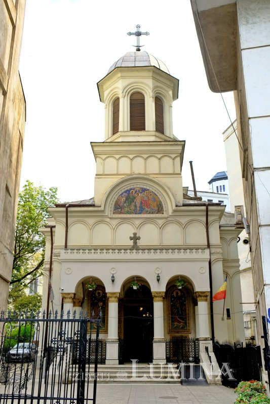 Biserica „Sfântul Ioan”-Piață, mutată 23 de metri din calea comuniștilor 306961