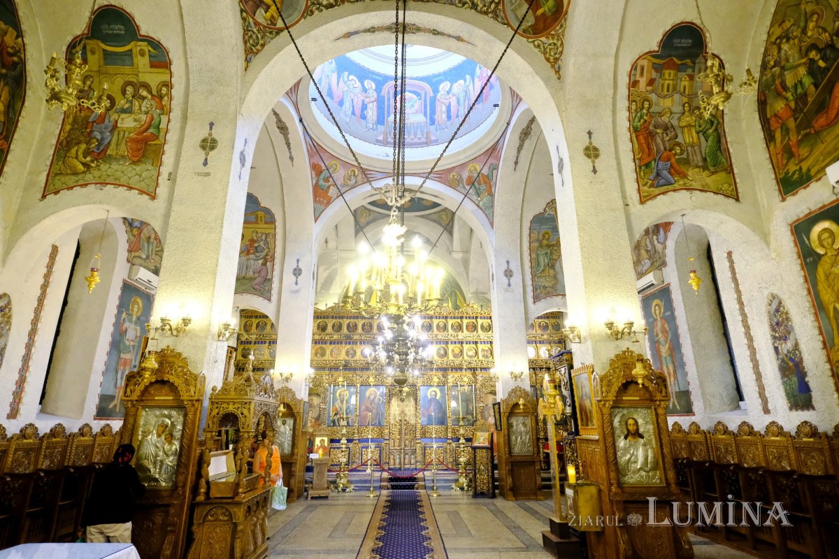 Biserica „Sfântul Ioan”-Piață, mutată 23 de metri din calea comuniștilor 306962