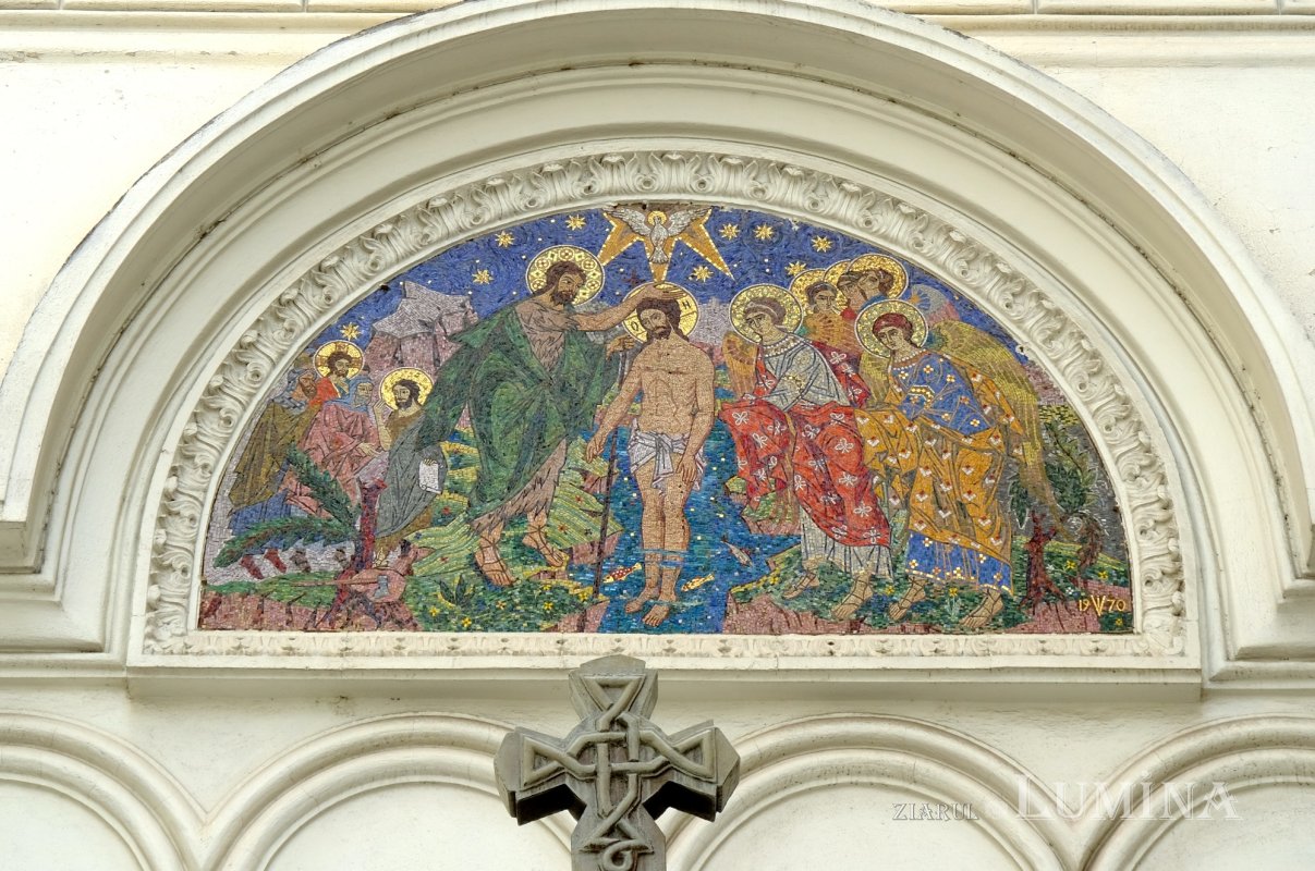 Biserica „Sfântul Ioan”-Piață, mutată 23 de metri din calea comuniștilor 306980