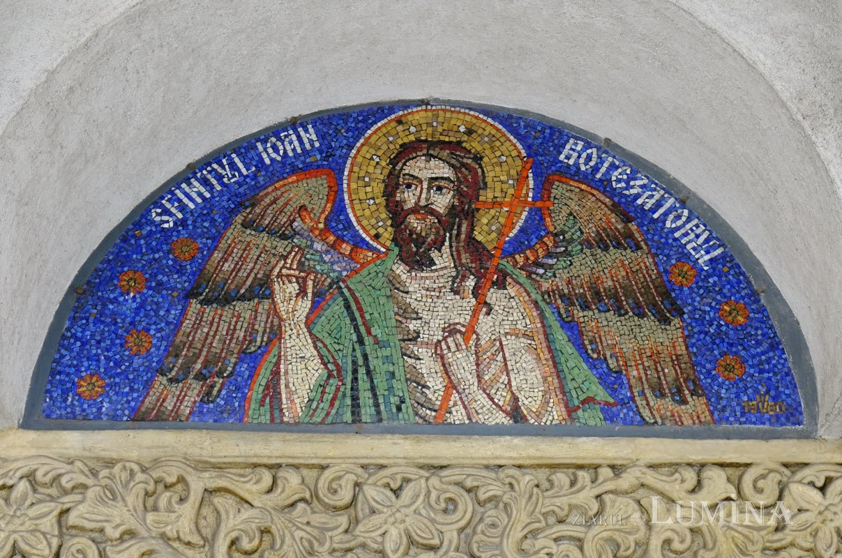 Biserica „Sfântul Ioan”-Piață, mutată 23 de metri din calea comuniștilor 306981